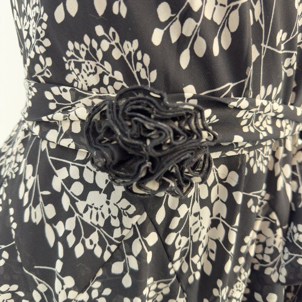 NEW Signature by Robbie Bee 8 Petite Ruffle Dress Women's Black White  NWT - Picture 7 of 17